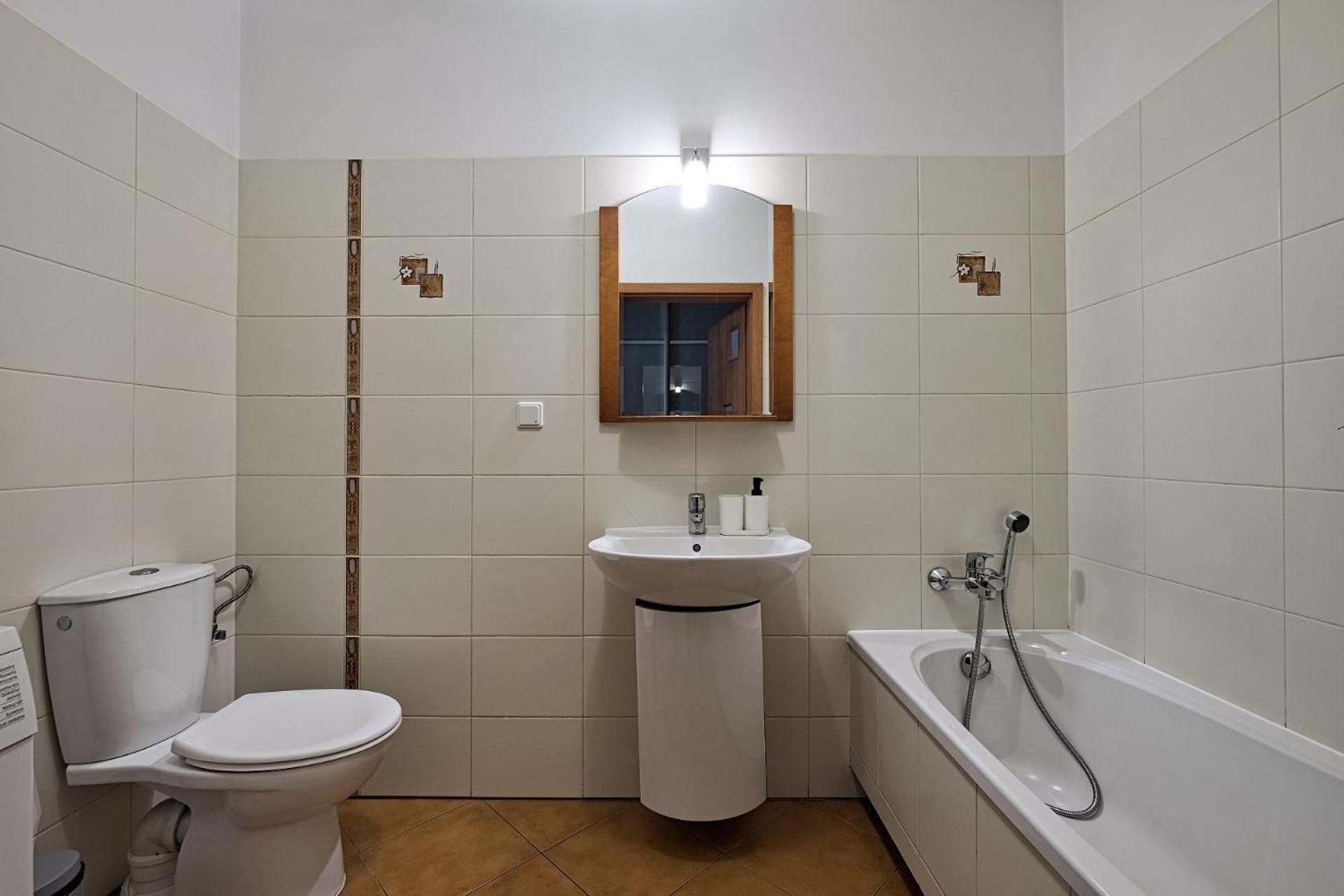 Urbannestgroup - Waw Chopin Airport Wygledowska 10 Apartment Warsaw